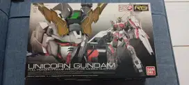 Action figure unicorn gundam