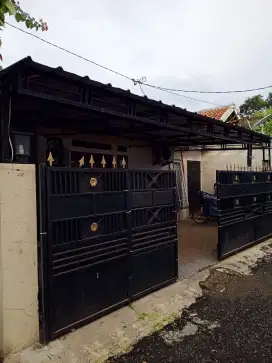 Jual rumah Subang kota