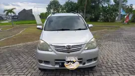 Daihatsu Xenia 2009 Bensin