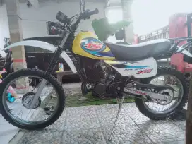 SUZUKI TS 125 Trail