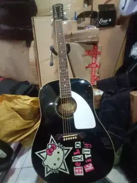 gitar squier akustik hello Kitty edition