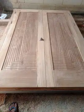 Pintu jati solid