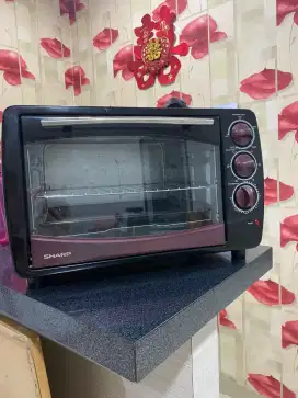 ELECTRIC OVEN MERK SHARP