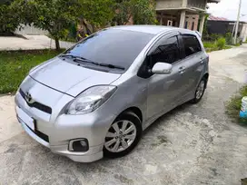 Toyota Yaris 1.5 S A/T 2012