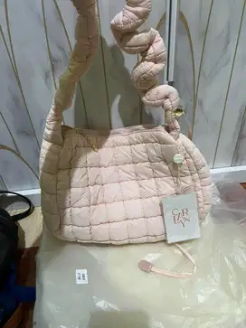 TAS KARLIN BARU