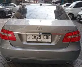 Mercedes-Benz E300 2011 Bensin