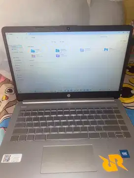 Dijual cepat laptop merek HP 14s intel celeron