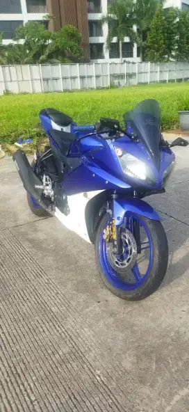 Yamaha R15 V2 2017