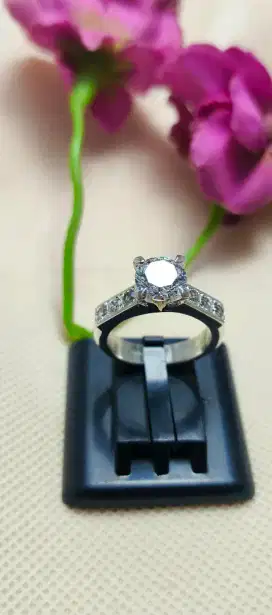 Cincin perak zircon untuk cewe