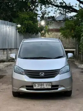 Honda Freed Sd 2010