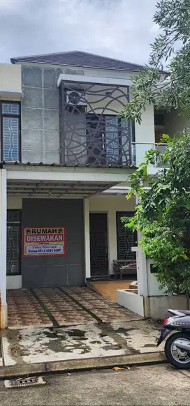 Disewakan rumah di Arana Harapan Indah Bekasi