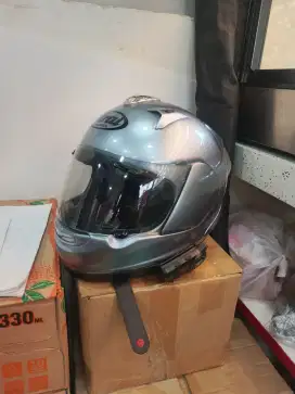 Helm arai astro iq ORI silver