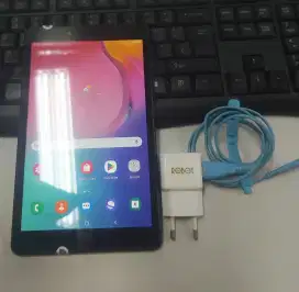 Samsung Tab A8(2019)