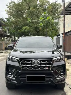 Toyota Fortuner 2.8 GR Th 2023