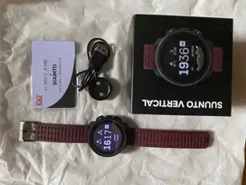 Smartwatch SUUNTO Vertical Black Ruby siilicone strap