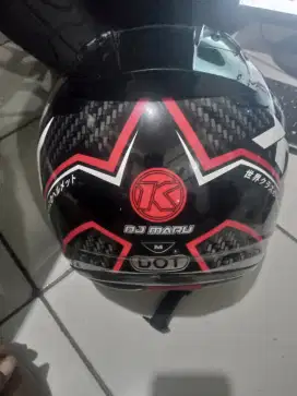 Jual helm KYT size M