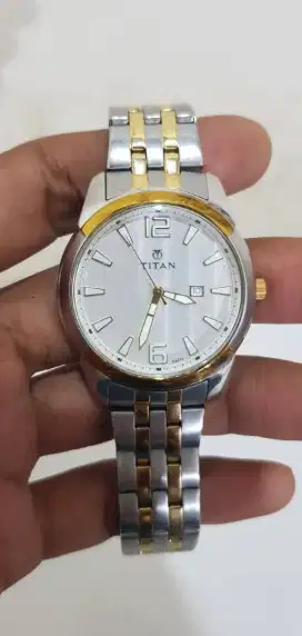 Jam Tangan Pria Titan