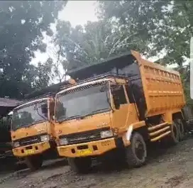 Mitsubishi Fuso Dumptruck 6x4 2014 istimewa siap kerja keluar kota