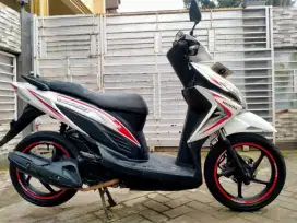 Honda Vario lengkap motor sehat walafiat keterangan detail dibawah