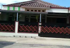 RUMAH 3 KAMAR TIDUR DI SEWAKAN BULANAN