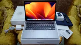 Macbook Air Retina LIKE NEW Kuliah Editing Zoom M1 Ram 8GB SSD 256GB