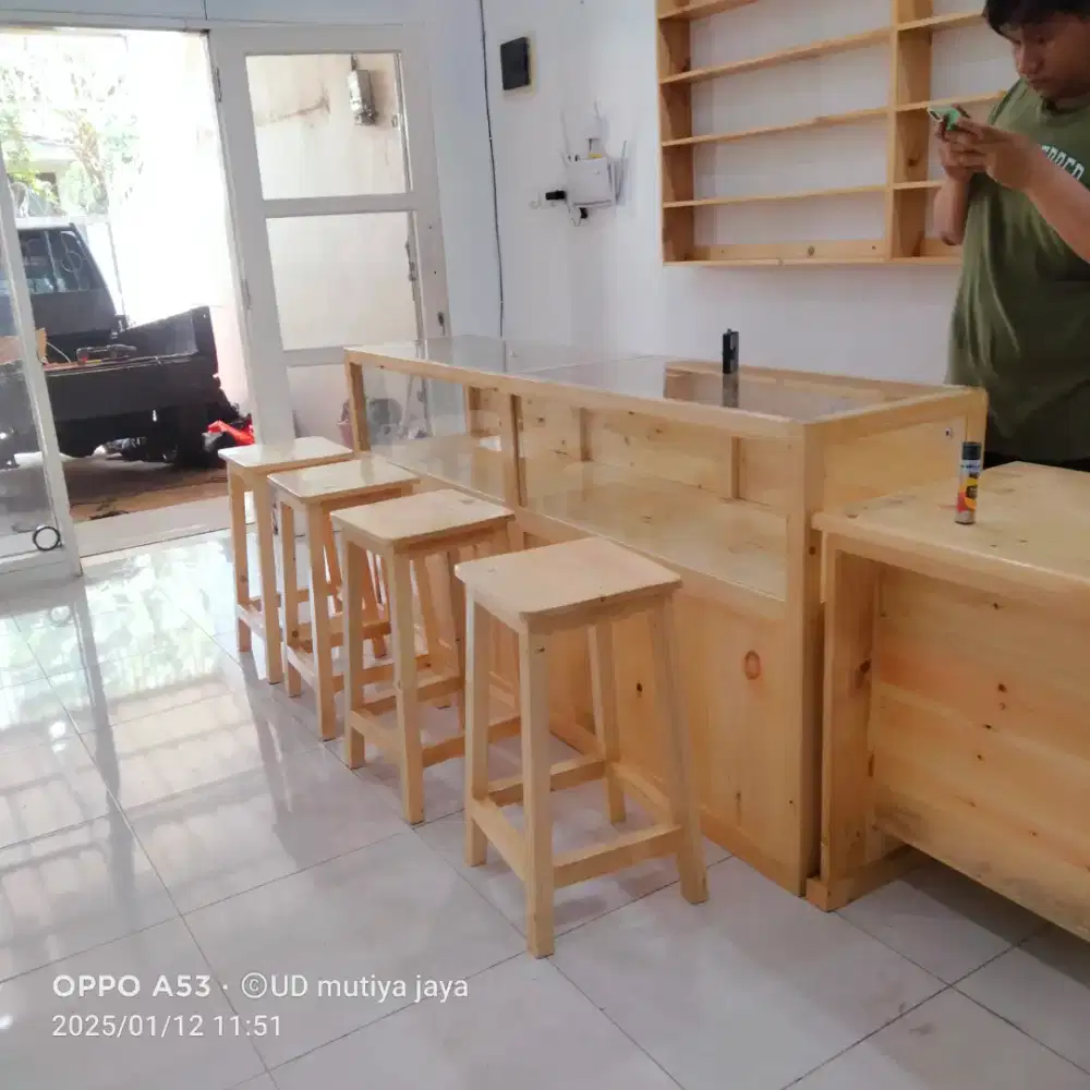 Meja etalase bangku rak kayu jati landa vinising natural Glos