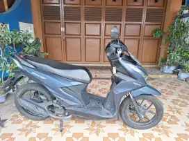 Beat deluxe 2023 pajak baru km rendah bisa kredit syariah TERMURAH