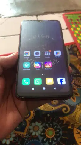 redmi 8 ram 4/64minus lcd dan suara