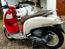 Honda Scoopy Istimewa