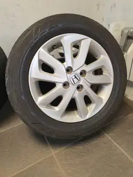 VELG DAN BAN ASLI HONDA MOBILIO