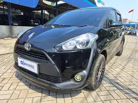 Pajak Panjang - Toyota Sienta 1.5 E Bensin-MT 2016