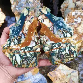 Bahan batuan maligano jasper