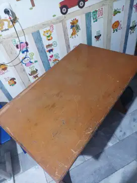 Meja belajar kayu super barang import kuat dan kokoh masih 90 persen