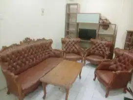 Melayani servis sofa panggilan