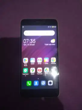 Jl redmi 4x ram 4/64 + cas minus retak normal