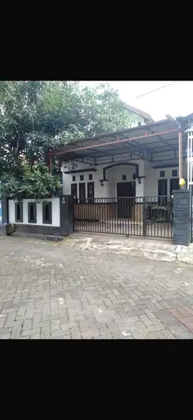 Di jual Rumah Dlm komplek elite