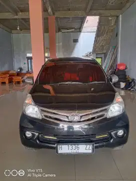 Dijual toyota avanza. G. 2013. Manual