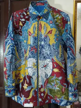 Di cari tukang jahit yang sudah berpengalaman jahit Tailor