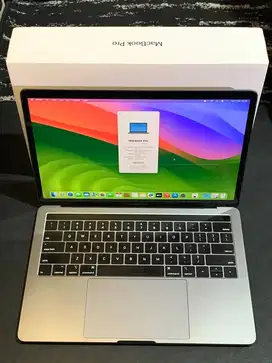 MacBook Pro 13 2019 i5 8gb 256gb Ex iBox Gray Full Original