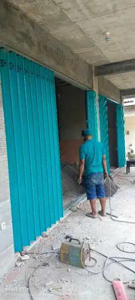 Pintu harmonika