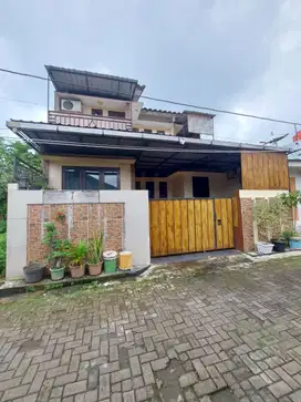 RUMAH 2 LANTAI PUDAKPAYUNG BANYUMANIK SEMARANG