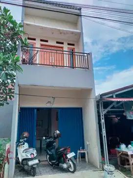 Ruko 2 Lantai Lokasi Pinggir Jalan