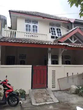 Rumah 2 Lantai  Dijual di Taman Wisma Asri  Dekat Summarecon Bekasi