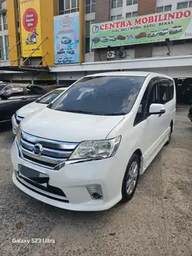 Nissan Serena HWS 2013 istimewa dp 35 jt