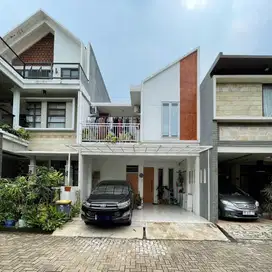 Dijual rumah di Cluster Bali, Cirendeu, Pisangan