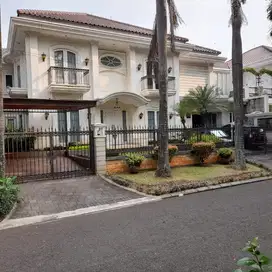 DI JUAL  CEPAT Butuh Uang RUMAH MEWAH DI PONDOK  INDAH Jakarta Selatan