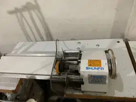 Mesin potong Bis/kaos/Karet merk SHUNFA KONVEKSI