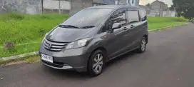 Honda Freed 2010 Bensin