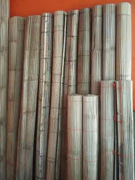 Tirai bambu wulung