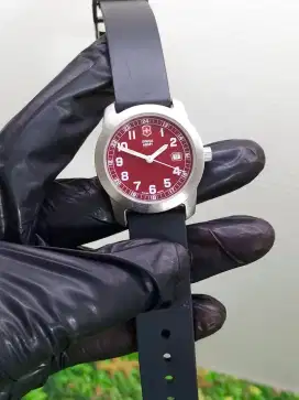 Swiss Army 
Watch